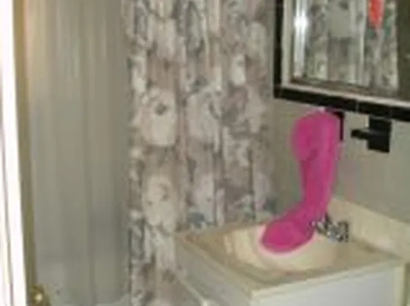 2675 Ocean Avenue image 1 of 5