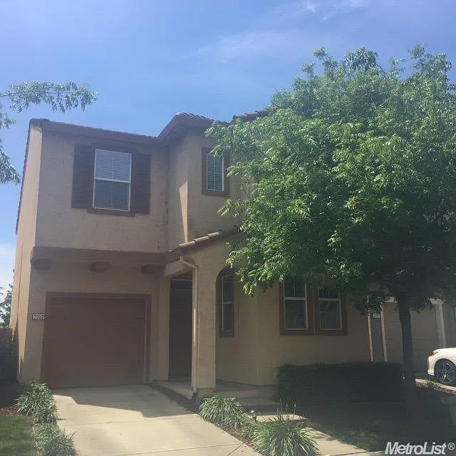 2353 Coffeeberry Rd photo 1