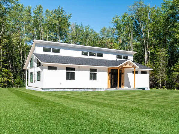 24 Newton Drive, Waterboro, ME 04061