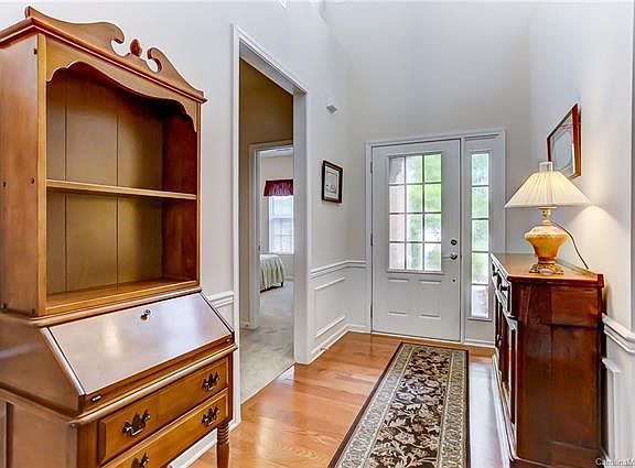 4th image of 23207 Kingfisher Dr