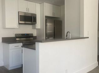 932 S Westmoreland Ave #304, Los Angeles, CA 90006