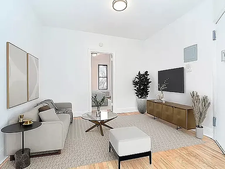 101 Mac Dougal St #3B — Photo 2