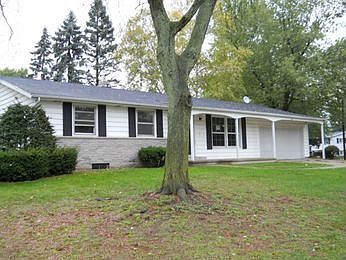 1st image of 1624 Canterbury Dr