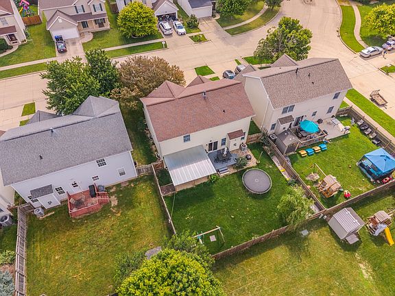 4th image of 4 Breckenwood Ct