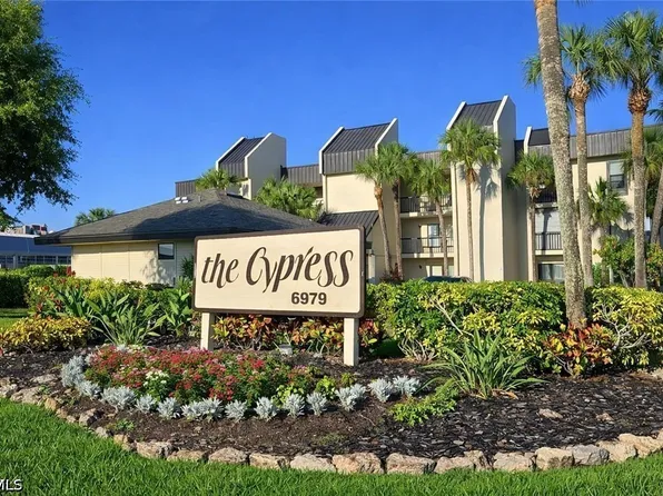 6979 Winkler Rd APT 111, Fort Myers, FL 33919
