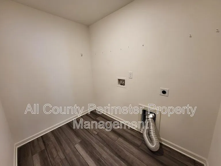 212 Cottontail Ln — Photo 18