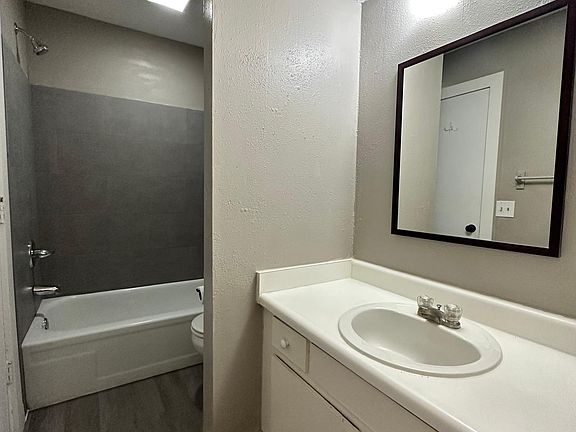 5th image of 5119 S Delaware Pl APT A