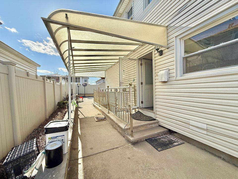 1st image of 33 Escanaba Avenue # Fl 1