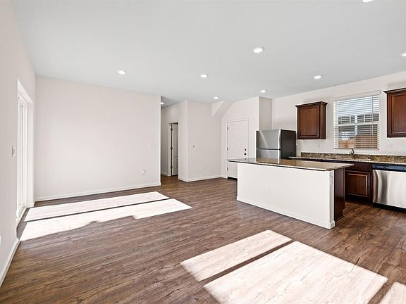 5th image of 5547 Barwick Court