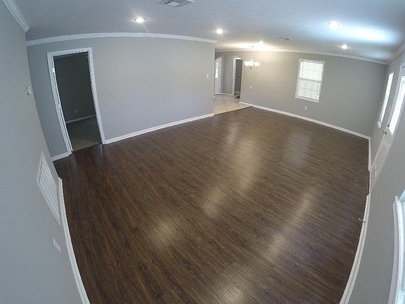 5th image of 4235 Pine Shadows Ln #1