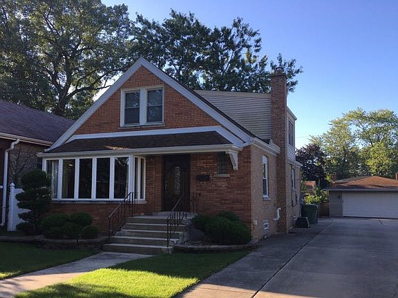2nd image of 2819 W 97th Pl