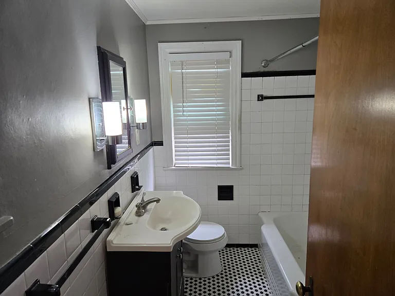 34 Concord Dr #2 — Photo 14