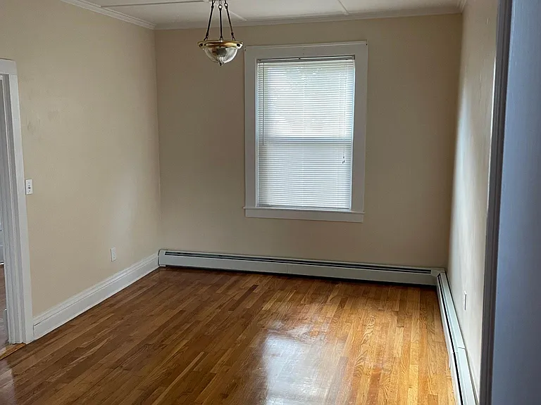 170 Washington St #4 — Photo 3