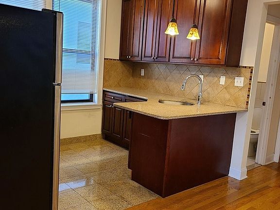 3rd image of 28-17 33rd St #4J