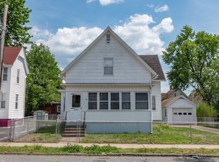 39 Montmorenci St, Springfield, MA 01107