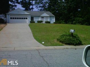 233 Hickory Trl, Riverdale, GA 30274