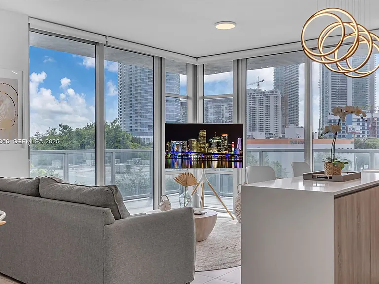 3900 Biscayne Blvd #S-312 — Photo 3