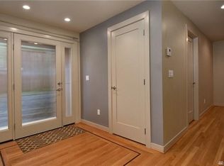 7749A Sand Point Way NE, Seattle, WA 98115