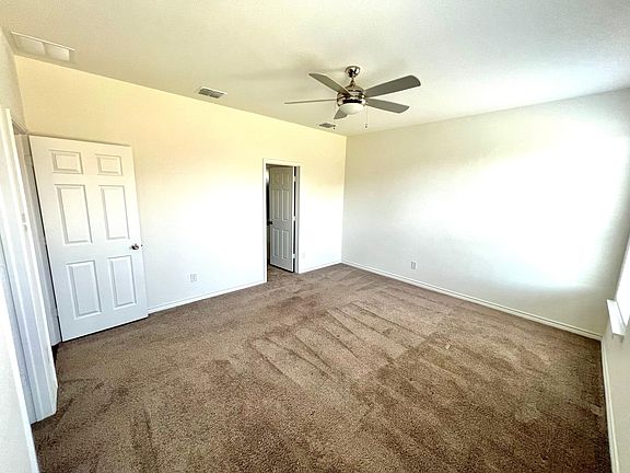 3rd image of 1012 West Dr
