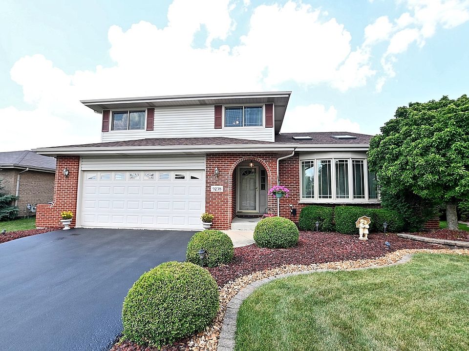 1st image of 9238 Kelly Ct