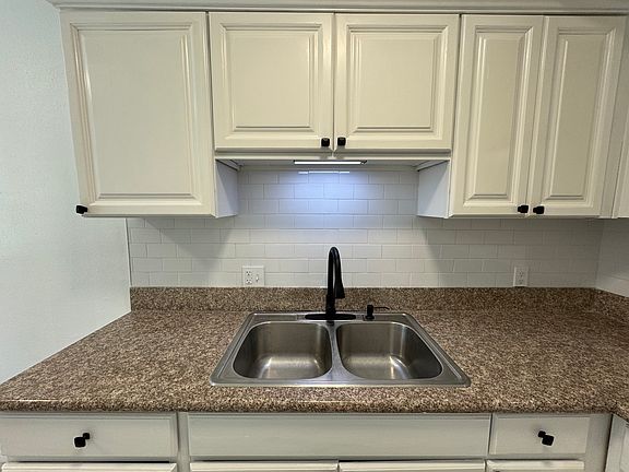 Kitchen sink