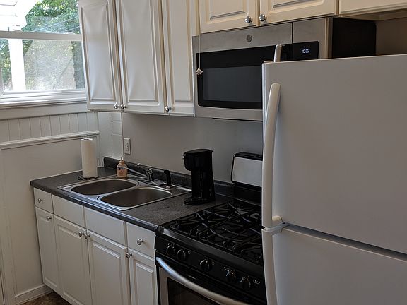 4th image of 3008 W Leigh St