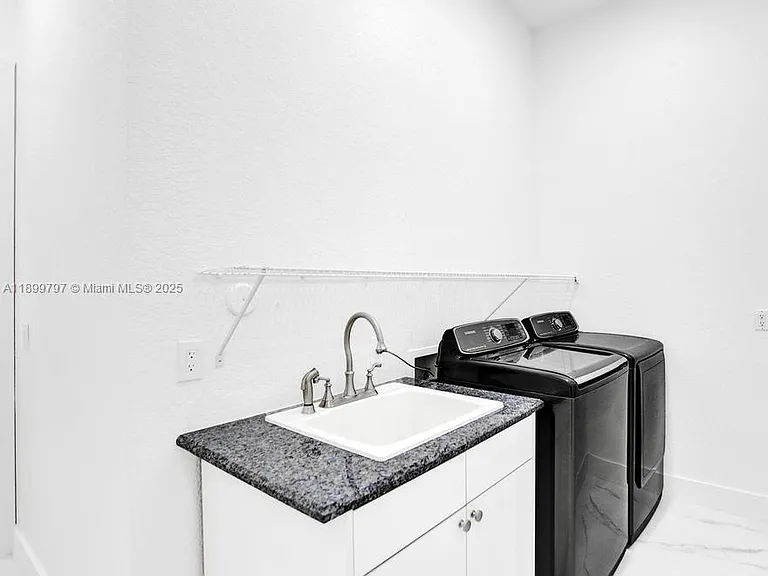 3152 SW 147th Ave — Photo 15