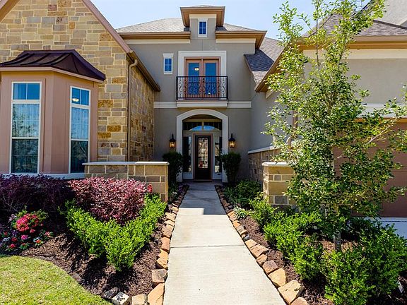 2nd image of 1107 Goose Landing Ln