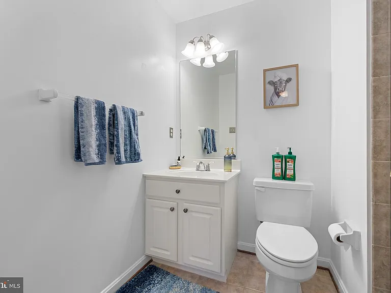 11810 Tregiovo Pl — Photo 24