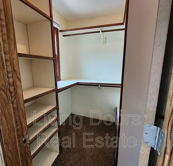 2601 N 58th St #3 — Photo 14