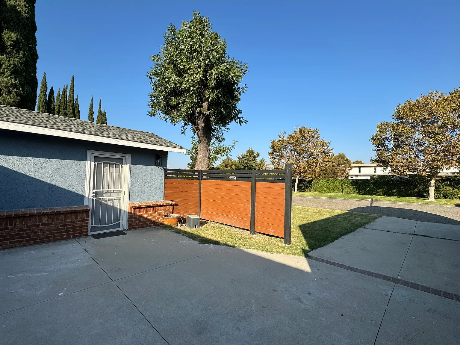 1425 Pride St — Photo 2