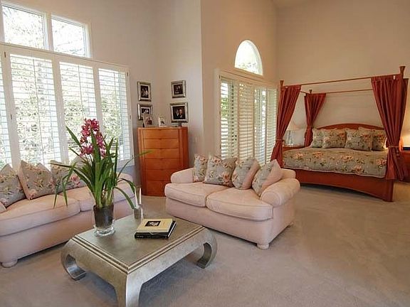 3rd image of 1688 Castlebridge Ct