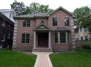 623 Lake Ave, Wilmette, IL
