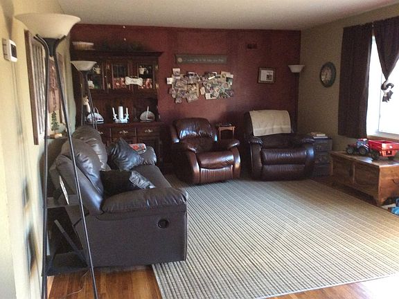 3rd image of 515 N Clay Ave