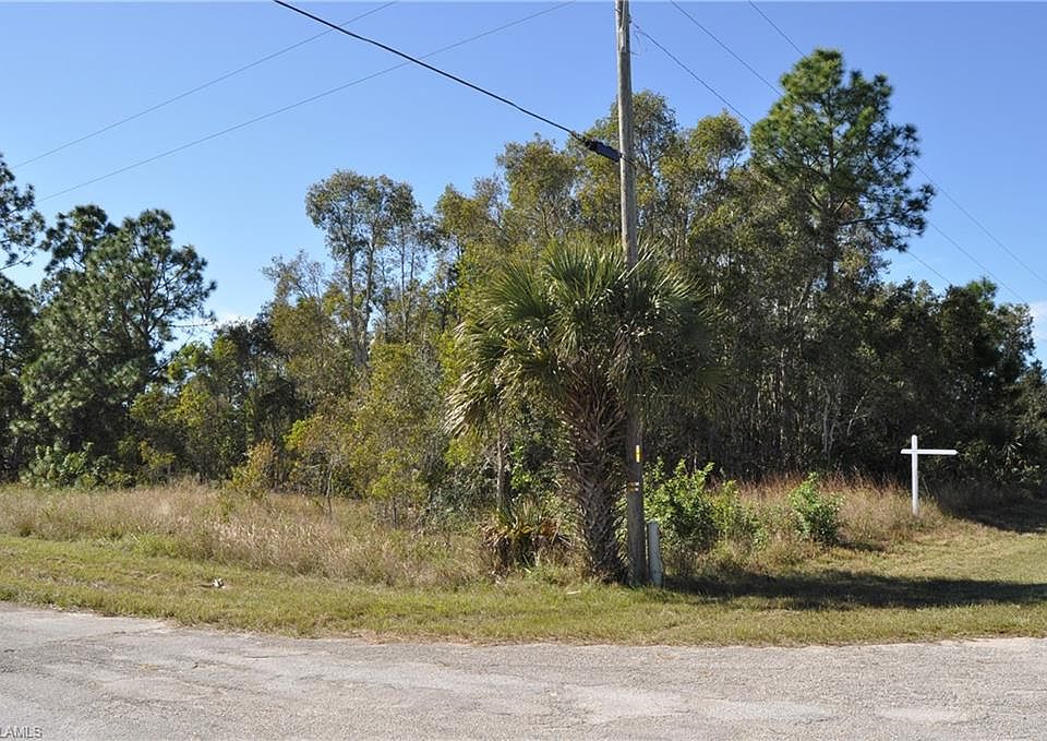 1st image of 730 Jaguar Blvd