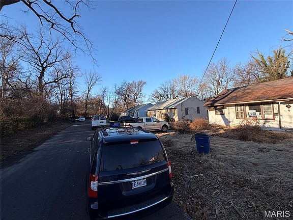 5th image of 2163 Wageley Pl