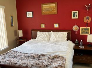 2 Chart Ln, Redwood City, CA 94065