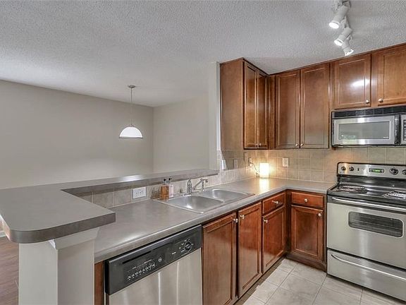 3rd image of 3650 Ashford Dunwoody Rd NE Unit 418