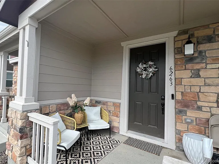 6263 N Liverpool St — Photo 1