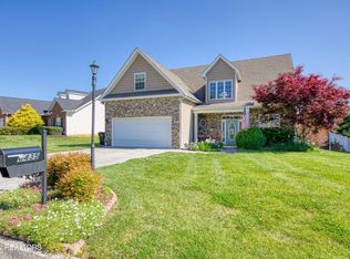 6435 Ridgewalk Ln, Knoxville, TN 37931
