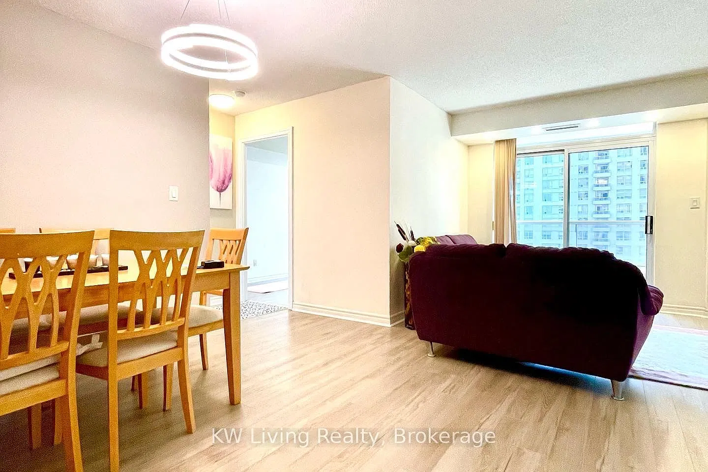 3 bed, $3,000 — Photo 3