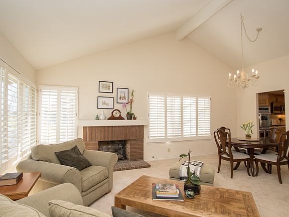 5th image of 134 Windsong St