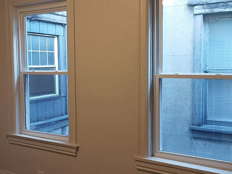 328 Grant Ave #10 — Photo 11