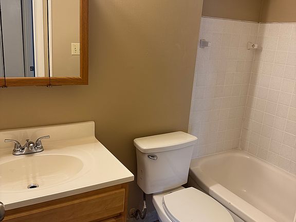 3rd image of 523 Front St #208