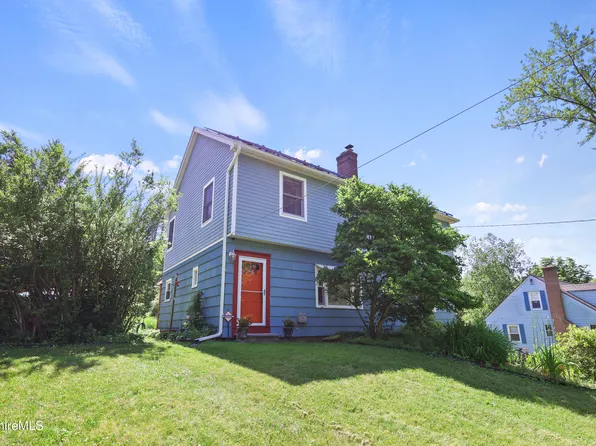 149 Fort Hill Ave, Pittsfield, MA 01201
