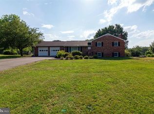 10304 Ni River Dr, Spotsylvania, VA 22553