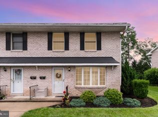 11 Bentley Pl, Carlisle, PA 17013