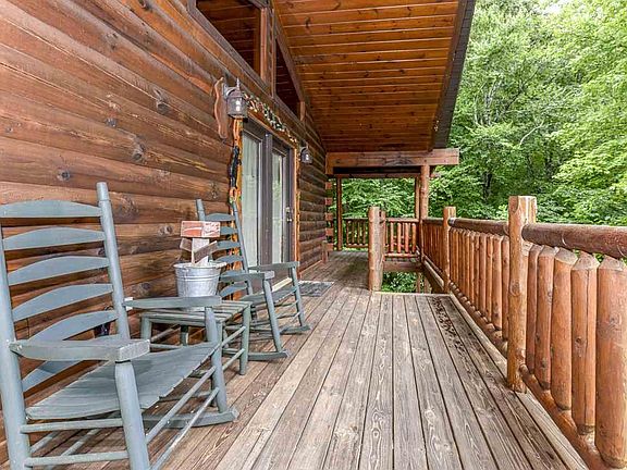 2nd image of 2366 Shady Creek Way
