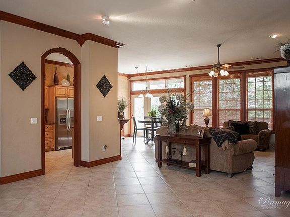 3rd image of 4437 W Collins Cir