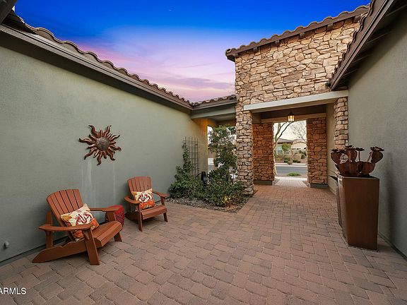 4th image of 20962 W Colina Court